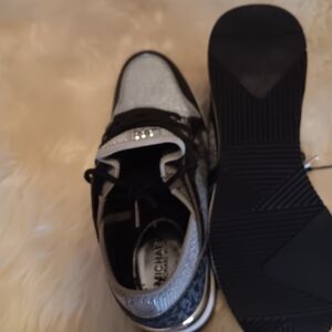 MICHAEL Michael Kors Metallic and Black Sneakers